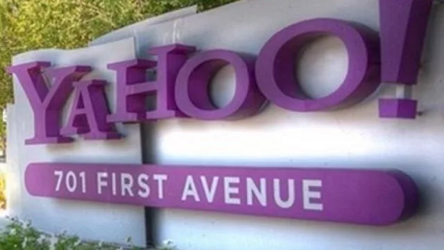 Verizon compra a Yahoo! por 4.800 Millones de dólares