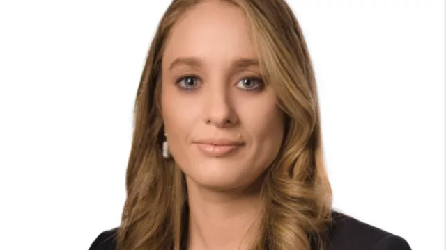 Carla Anzaldi, abogada especializada en Migración a Estados Unidos y fundadora de Law Offices of Carla Anzaldi.