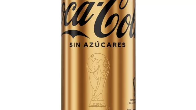 Coca-Cola lanza en Argentina una lata dorada (edición limitada) en homenaje a los Campeones del Mundo