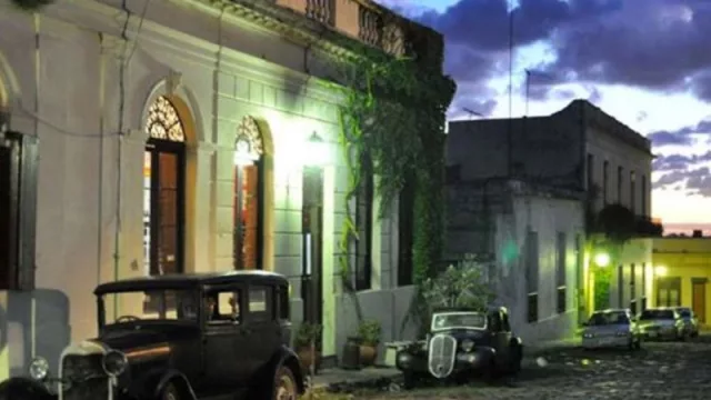 ¿Qué dicen los números sobre la teoría de que las parejas que visitan Colonia (Uruguay) terminan separadas?