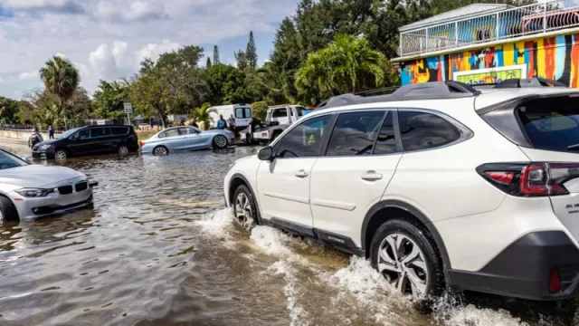 ¿Por qué las largas filas en el sur de la Florida para abastecerse de combustible?