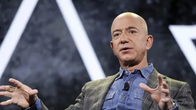 Jeff Bezos (después de 29 años en Seattle) se traslada a Miami (y esquivará el 'impuesto a los ricos')