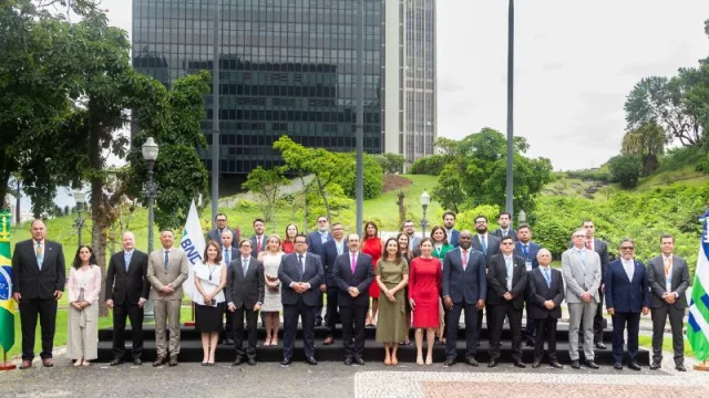 Fortaleciendo programas sociales de UY (CAF aprueba préstamo de US$ 300 millones)