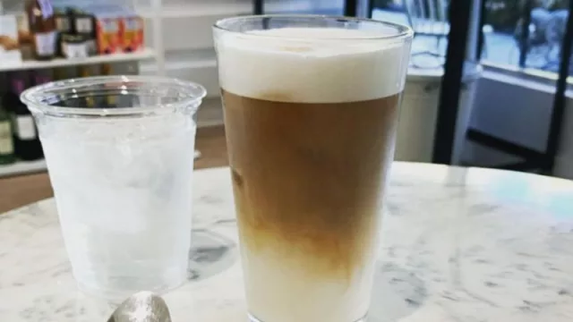 A very tempting invitation: shall we have coffee at the best cafés this winter in Miami?