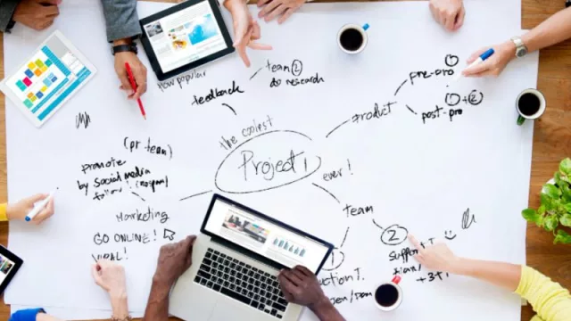 Job Hunting: la creciente necesidad de expertos en marketing estratégico en el 2024 (y talentos competentes para desarrollar las oficinas de Head of Culture)