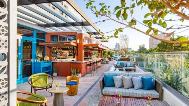 Miami, la capital de los rooftop, hoy te presentamos a la asombrosa Serena (el nuevo ícono en el Moxy Hotel South Beach)