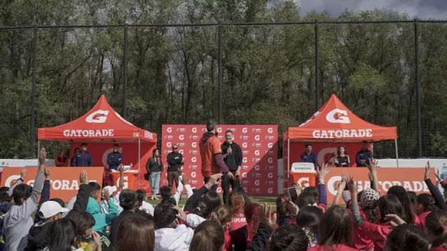 Gatorade lleva recuperados desde 2022 en Argentina 8 toneladas de plástico (a los que les da una nueva vida)