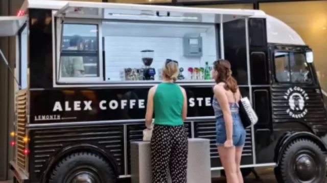 Orlando, Miami, and several cities in Florida are ideal for starting a business in 2024, according to a study by WalletHub