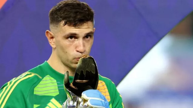 I've got the power! Argentina has the "Messi" of goalkeepers