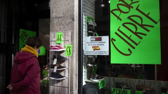 El 37% de las empresas gallegas cree que su negocio es más débil ahora que hace un año (y un 86% señala que el cobro tardío de facturas le está obstaculizando la inversión)