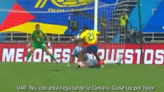 ¿Penal para Colombia o roja por tirarse? La hora de la reflexión: más allá del fanatismo en el fútbol