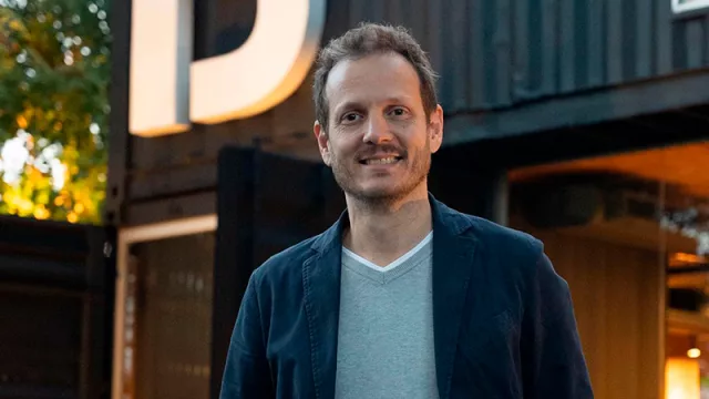 Aldo Cristaldo: “Paraguay necesita 600.000 unidades habitacionales, e industrializar construcción reduciría costos para atender demanda”