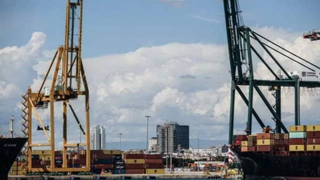 Las exportaciones de la Comunitat aumentan un 6,4 % en el mes de julio, alcanzando 3.181 millones de euros