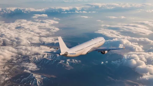 Los precios de agencias online son un 25% más altos que los de venta directa de aerolíneas