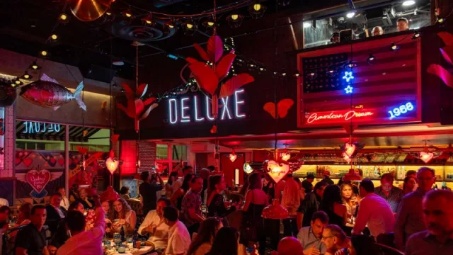 Andrés Carne de Res: el corazón de Colombia llega a Miami (uno de los primeros en entender la expansión de la experiencia temática gastronómica)