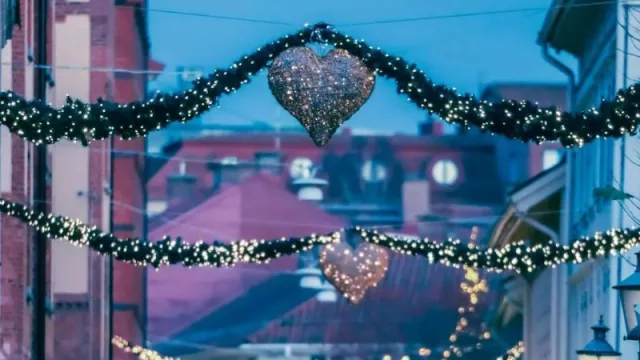 Las 5 ciudades españolas con las mejores luces de Navidad, según eBooking.com