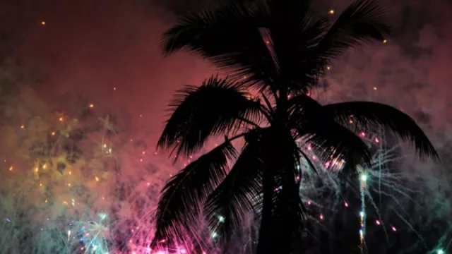 Miami Beach Shines Bright with New Year’s Eve Celebrations: Fireworks, Outdoor Dining, and Latin Concerts from December 27 to January 1