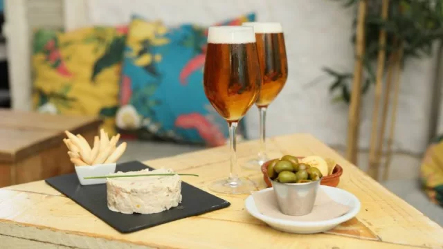 Maridaje de cervezas y tapas, un homenaje a la gastronomía española