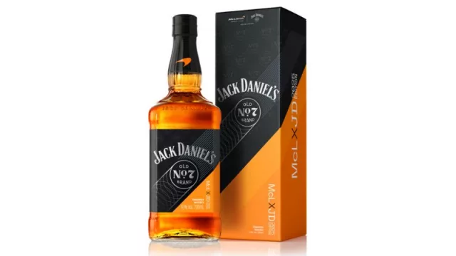 Jack Daniel’s y McLaren Fórmula 1 Team lanzan un nuevo whiskey de edición limitada para la temporada 2025 de Fórmula 1