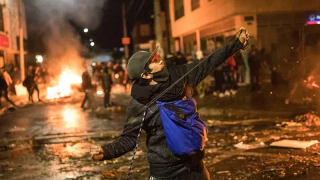 Un día muy oscuro para Colombia: la violencia regresa con furia en un episodio que deja 19 ataques y al menos ocho víctimas fatales