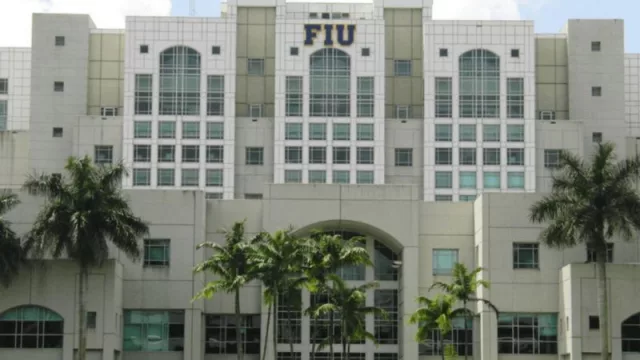 A FIU vai ao mundo (em sintonia com o posicionamento de Miami como capital cultural anglo‑latina) e inaugura seu Adam Smith Center for Economic Freedom no Uruguai