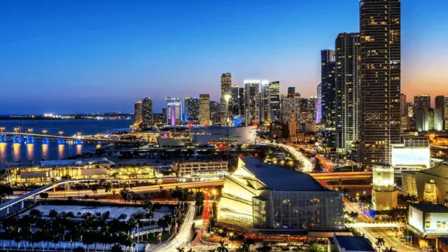 Miami: como a cidade abre um novo leque de oportunidades para investidores latinos não residentes (Relatório completo)