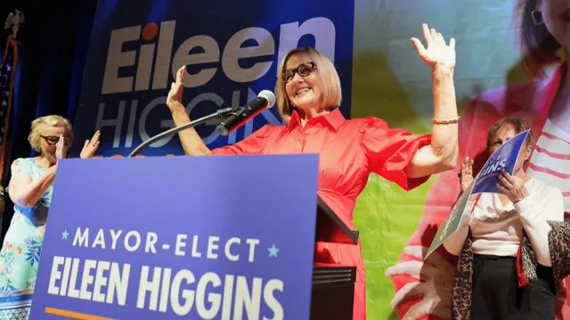 El terremoto azul en la capital del sol: cómo Eileen Higgins fracturó tres décadas de hegemonía Republicana en Miami (análisis integral)