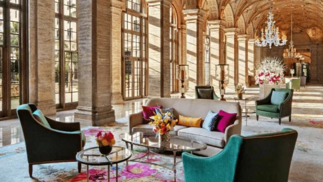 West Palm Beach: O Enclave onde a Europa Curadoria a Experiência na Flórida (Um Guia Conhecido por Apenas 0,5% dos Viajantes Exigentes)