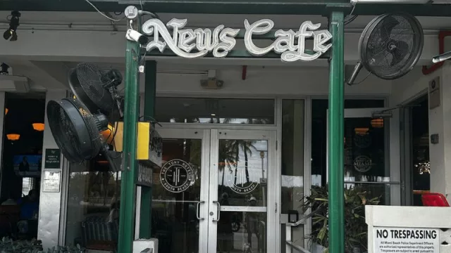 News Café of South Beach: The Perfect Intersection of Nostalgia and the Future Pulsing on Ocean Drive