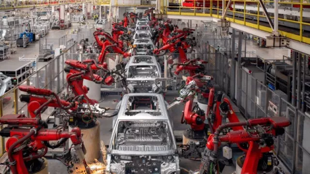 Macro-Microeconomía hoy, en todos los mercados: la verdad irrefutable que está pasando (y debes entender)